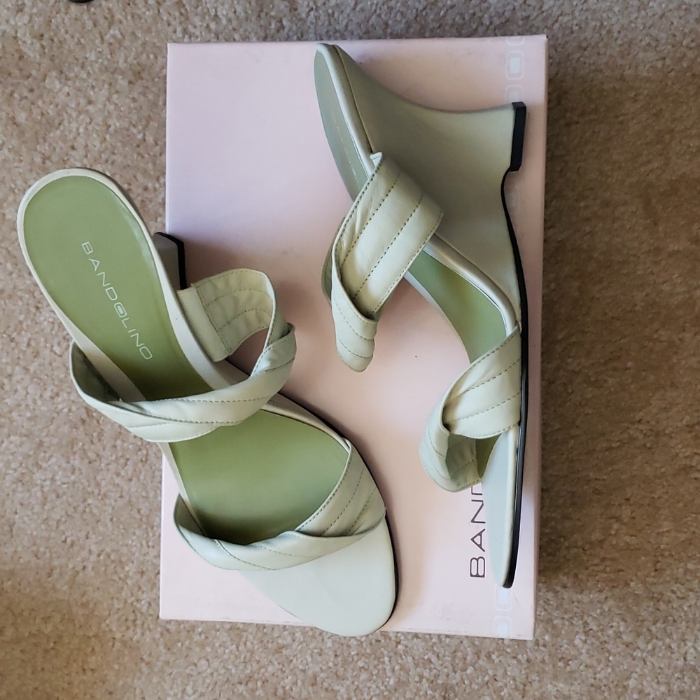 Bandolino,Bandaging, mint green,size 10